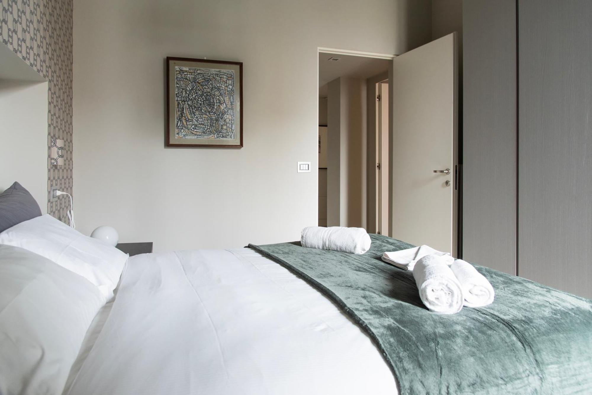 Youhosty - Chinatown Bright And Luxury Apartment Milaan Buitenkant foto